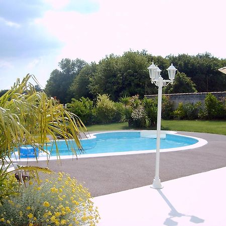 Port-dʼEnvaux L'Oasis Bed & Breakfast エクステリア 写真