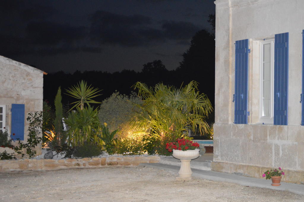 Port-dʼEnvaux L'Oasis Bed & Breakfast エクステリア 写真