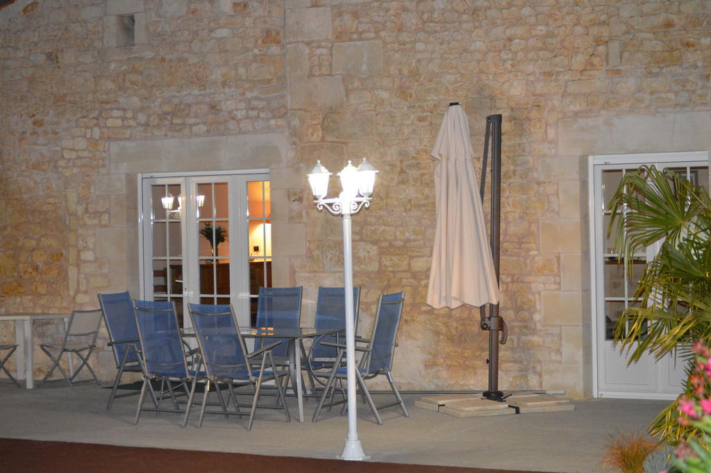 Port-dʼEnvaux L'Oasis Bed & Breakfast エクステリア 写真